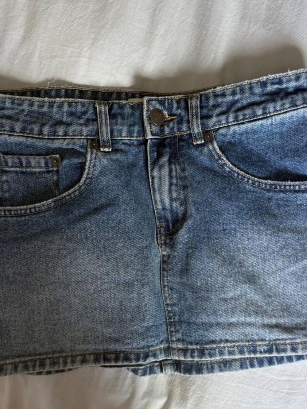 Amuse Society blue distressed denim mini skirt